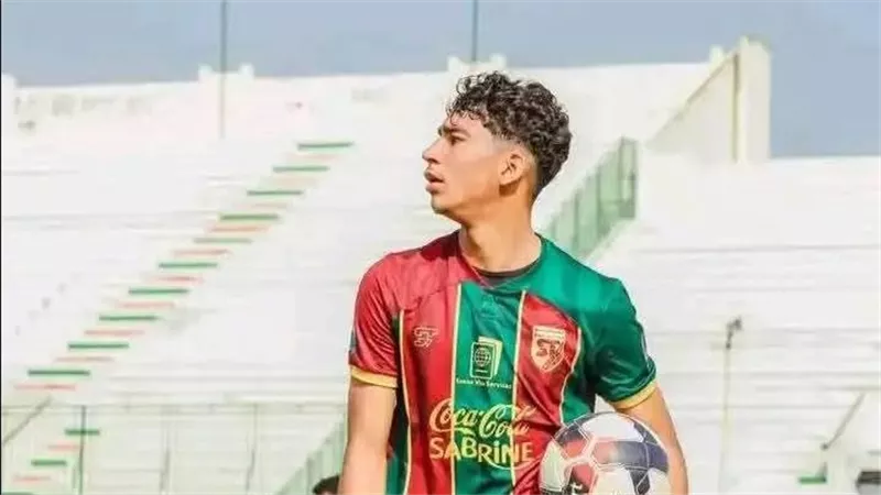 بيراميدز المصري يسعى لخطف موهبة الملعب التونسي خلال الانتقالات الصيفية