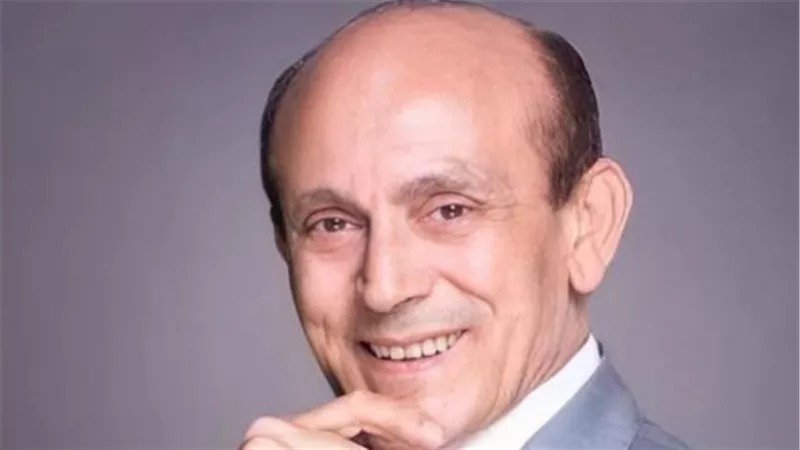 تعرف على محمد صبحي.. الفنان الذي جمع بين الإبداع والرسالة