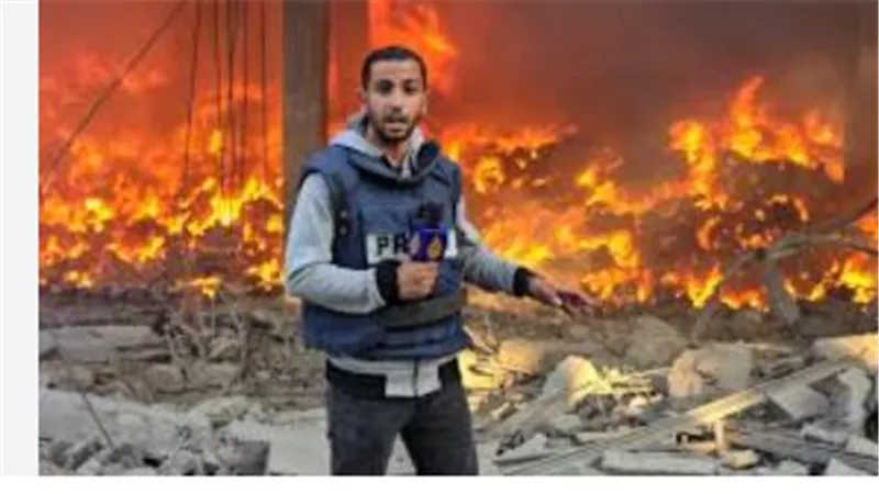 دور أنس الشريف في نقل معاناة الفلسطينيين عبر شاشة الجزيرة