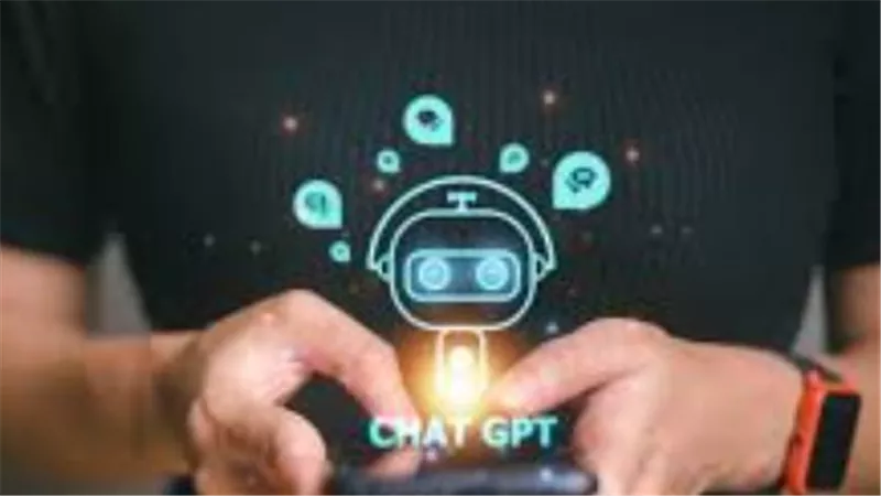 رجل يدير شركة باستخدام الـ AI ويؤكد GPT يوفر المال