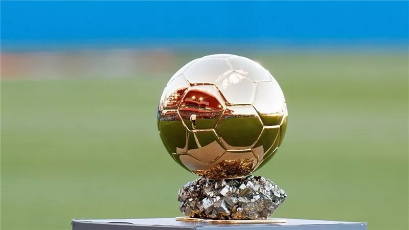مركز صادم لـ هالاند وبيلينجهام في ترتيب الكرة الذهبية 2025