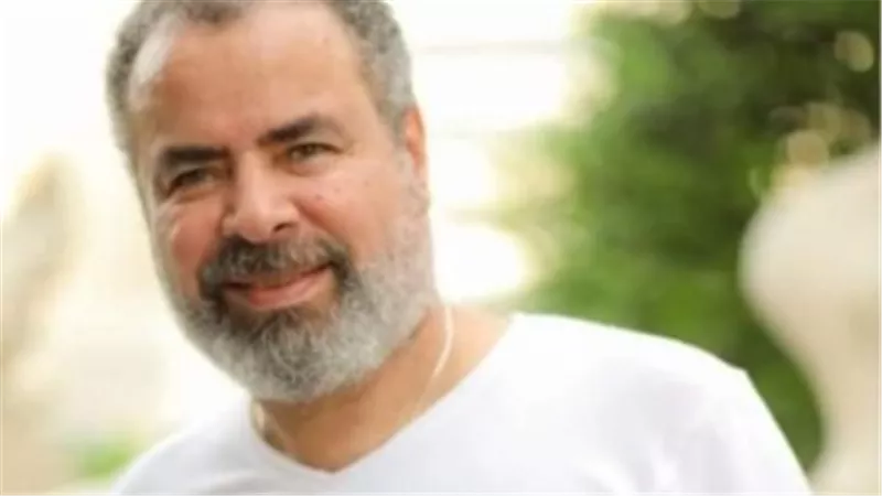 موعد ومكان عزاء والدة الفنان صبحي خليل بعد تشييع الجثمان في الغربية