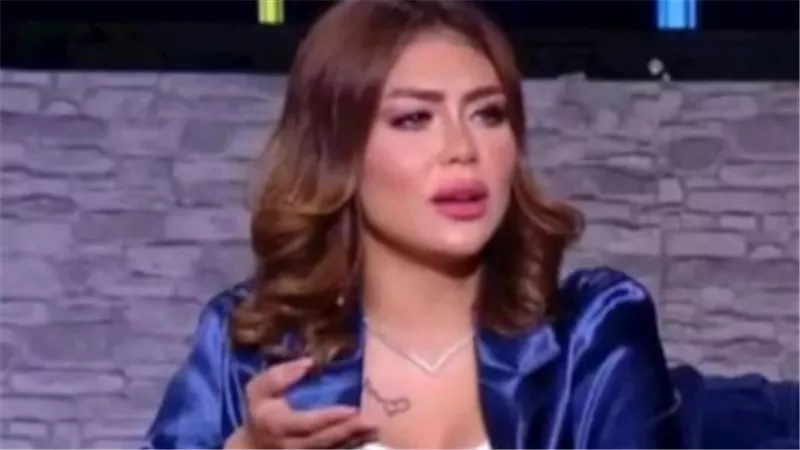 القانون المصري وتشديد العقوبات على محتوى التيك توك: قضية هدير عبد الرازق نموذجًا