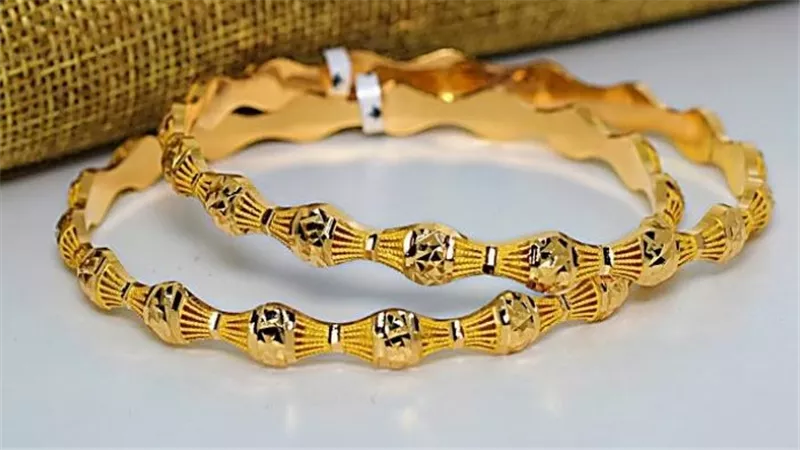 سعر الذهب اليوم في مصر عيار 21.. تأثير الفيدرالي الأمريكي على الأسعار