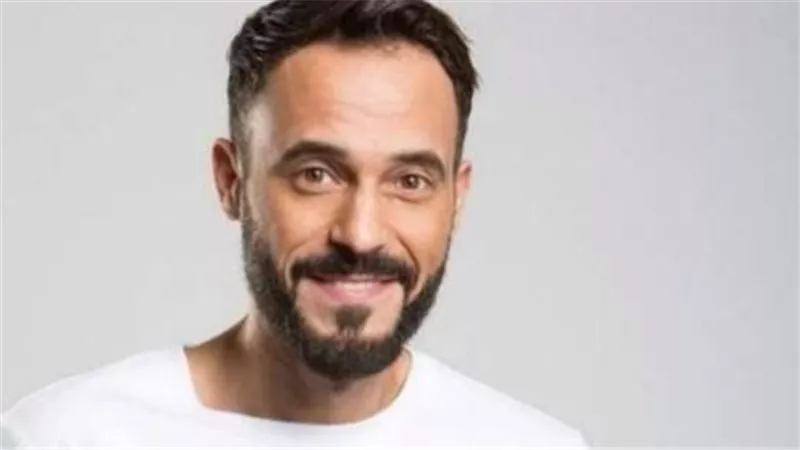 بداية يوسف الشريف الفنية