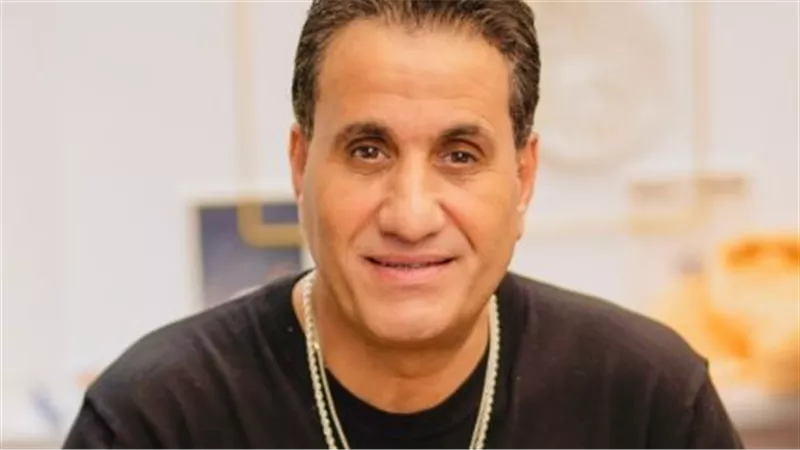 من هو أحمد شيبة؟ رحلة مطرب شعبي من الإسكندرية إلى قلوب الملايين