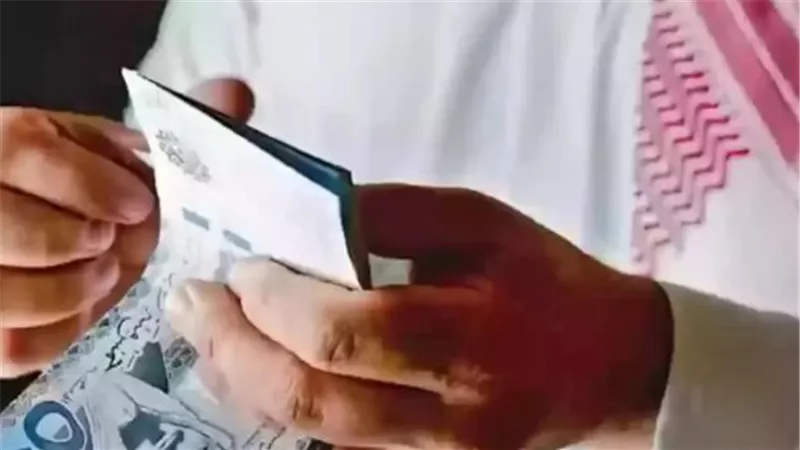  المملكة العربية السعودية.. تفاصيل الرواتب لشهر أغسطس 2025 وحقيقة الشائعات