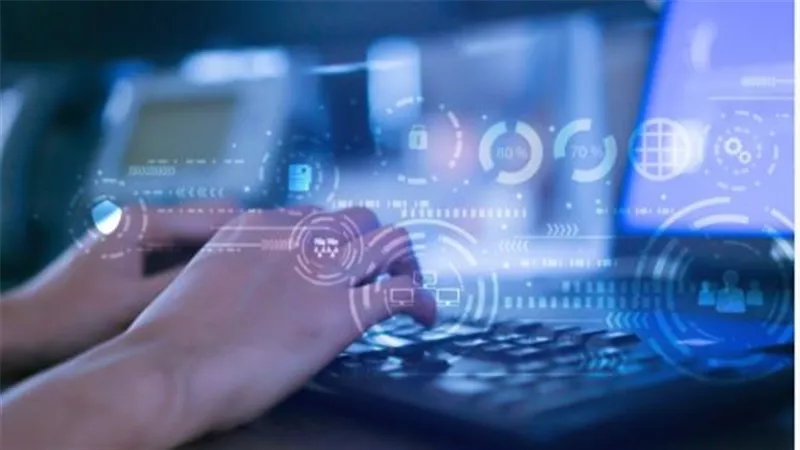 الحلول التقنية: تمكين الأعمال والمجتمع في العصر الرقمي