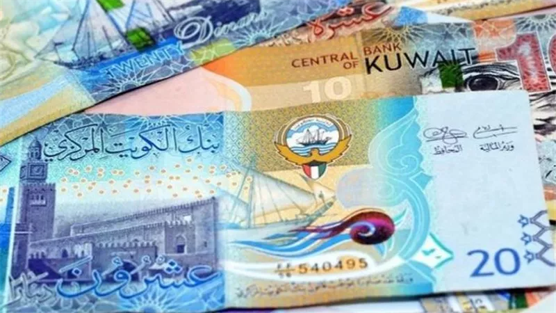 الدينار الكويتي اليوم: استقرار الأسعار في البنوك المصرية