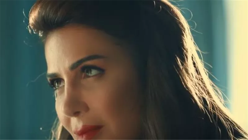 لماذا يثير مسلسل أزمة ثقة اهتمام الجمهور في 2025؟