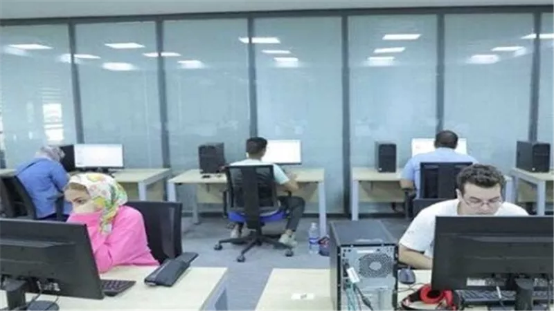المعاهد العليا المتاحة لخريجي الدبلومات الفنية 2025