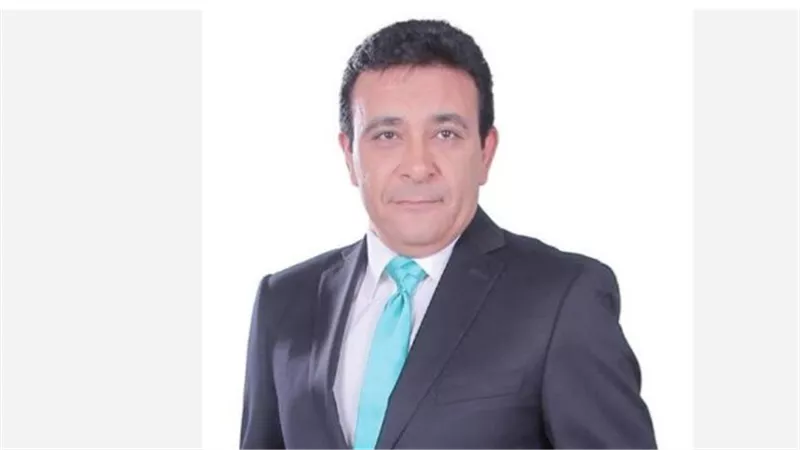 عاطف كامل والإعلام الهادف.. نموذج المذيع الملتزم برسالته