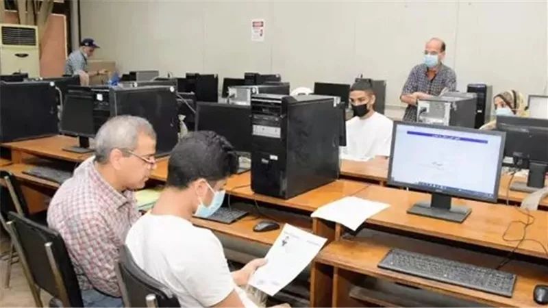 أفضل التخصصات للطلاب في الدبلوم الصناعي 3 سنوات 2025 وفرص العمل المستقبلية