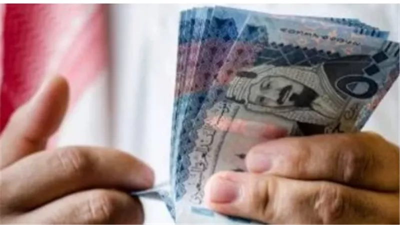 سعر الريال اليوم في مصر.. تحديث لحظي لأسعار الصرف في البنوك والصرافة