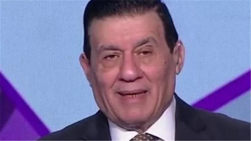 تعرف على حياة الإعلامي مدحت شلبي ومسيرته الإعلامية المميزة