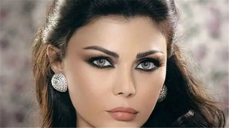 مشوار هيفاء وهبي الفني بين الغناء والتمثيل