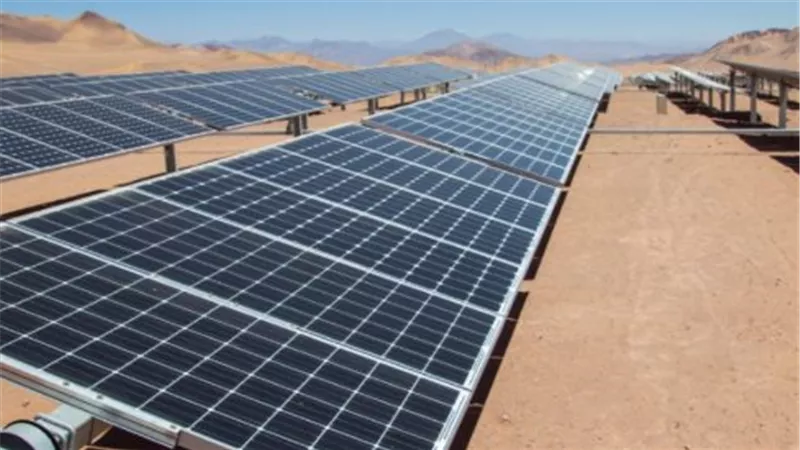 مشروعات الطاقة الشمسية في جنوب اليمن: حلول مستدامة للأزمة الكهربائية وتنمية شاملة