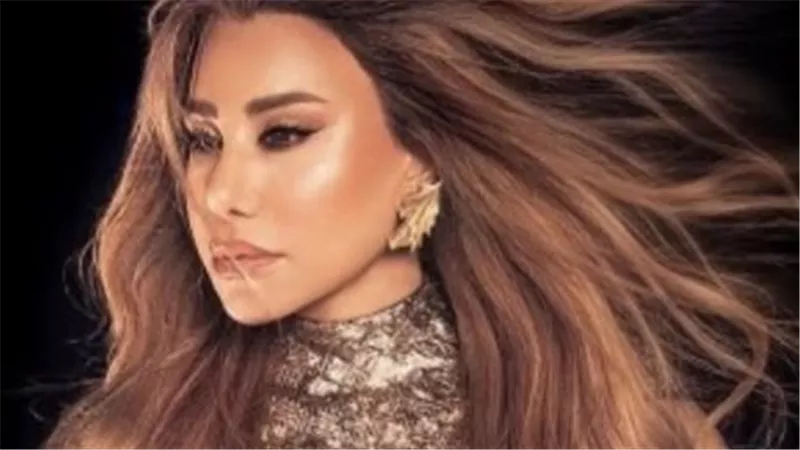 نجوى كرم.. مسيرة فنية تتجدد بين التعاون الضائع وتألق قرطاج