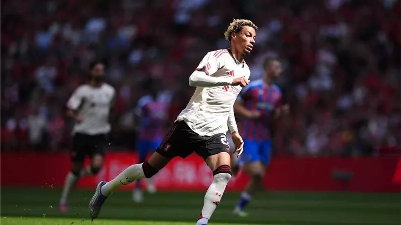 منتخب فرنسا يعلن استدعاء هوجو إيكتيكي بدلًا من ريان شرقي