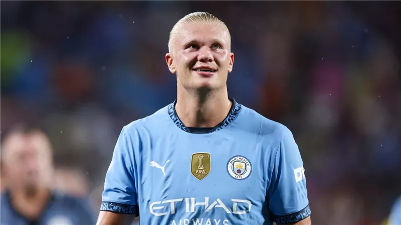 المئوية الأولى لـ هالاند.. حصاد خيالي للنجم النرويجي في الدوري الإنجليزي