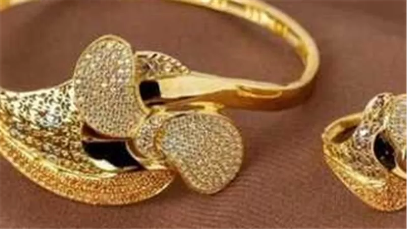 أسعار الذهب اليوم في مصر عيار 21 بالمصنعية.. متابعة الأسعار اليومية