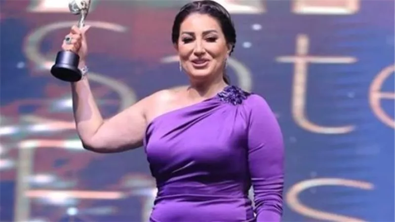 وفاء عامر: سيرة فنية حافلة وإطلالة مميزة على الشاشة