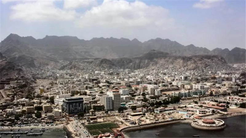دولة الإمارات العربية المتحدة: استراتيجية مدروسة لحل الأزمات في جنوب اليمن