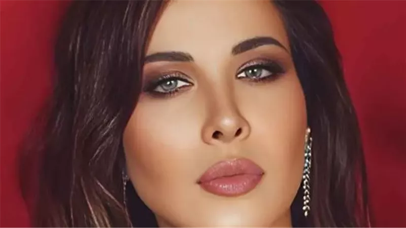 نانسي 11: ألبوم برؤية فنية ورسائل إنسانية (قائمة الأغاني)