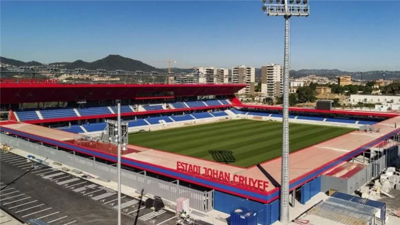 رسميًا.. برشلونة يعلن ملعب مباراته ضد فالنسيا بالدوري الإسباني