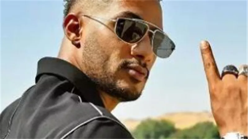 محمد رمضان: من بدايات متواضعة إلى لقب 