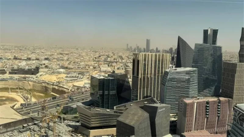 منصة استطلاع: تمكين المواطنين والجهات الحكومية من التعبير عن آرائهم
