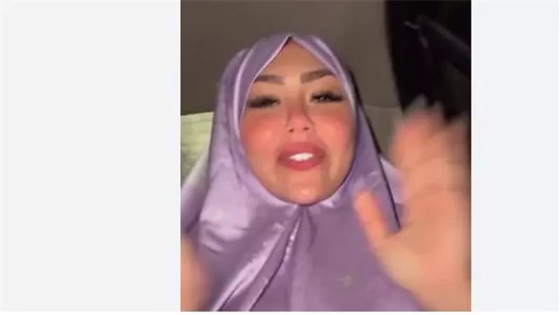هدير عبدالرازق تواجه جمهورها بالحجاب في وقت حساس قضائيًا