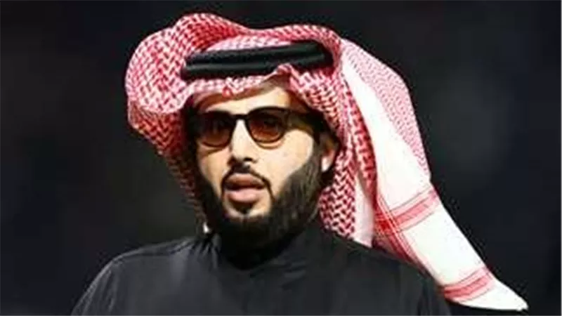 كيف نجح تركي آل الشيخ في جلب راسلمينيا 43 إلى السعودية لأول مرة؟