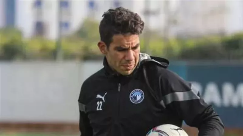 شريف إكرامي يعلق على أزمة النقد داخل النادي الأهلي: مشكلتنا أننا بنتعامل مع النقد كأنه خيانة