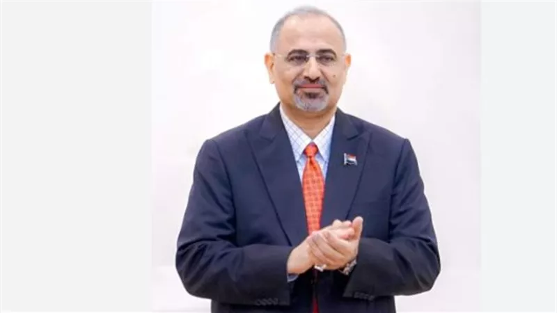 الجنوب في مرحلة جديدة: قرارات عيدروس الزُبيدي تعزز الاستقرار والتنمية
