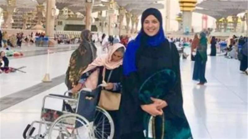 ياسمين عبد العزيز وزوجها الفنان أحمد العوضي: دعم متبادل