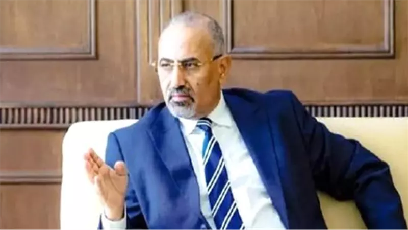 قرارات عيدروس الزُبيدي: إعادة الهيكلة الإدارية والسياسية في الجنوب محطة فارقة