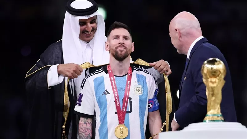 ترتيب أكثر 10 مباريات مشاهدة في تاريخ كرة القدم.. من ليلة ميسي لـ دراما صلاح وراموس