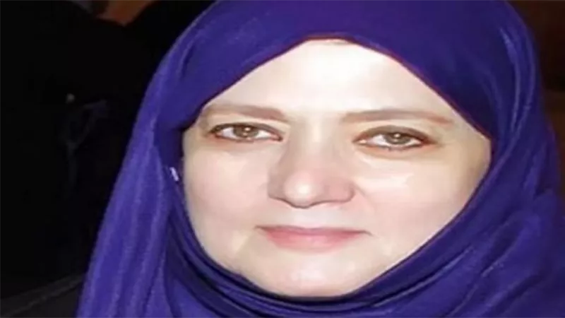 تغريدات شمس البارودي وفيديوهاتها اليومية تشعل مواقع التواصل الاجتماعي