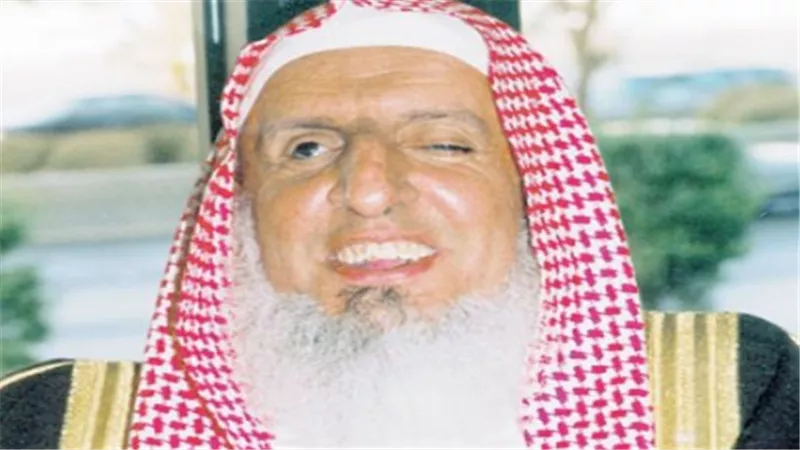 أبرز فتاوى الشيخ عبدالعزيز آل الشيخ وتأثيرها على المجتمع السعودي