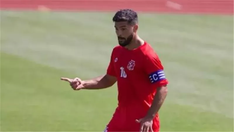  مفاجأة كبيرة بشأن سام مرسي.. كيف تفاعلت وسائل الإعلام الرياضية مع إنهاء تعاقده مع نادي الكويت الكويتي؟