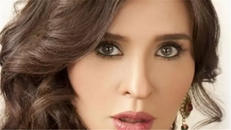دينا تحقق حلمها بافتتاح أكاديمية شاملة لتعليم الرقص والفنون