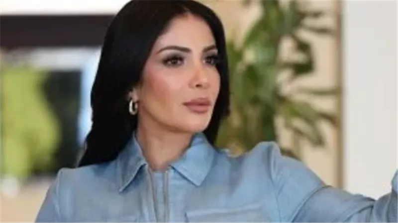 منى زكي تعيش نشاطًا سينمائيًا لافتًا بثلاثة أفلام جديدة