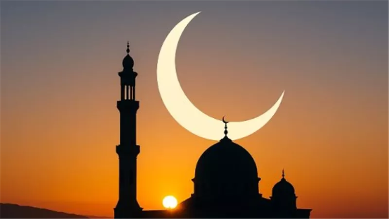المسلمون حول العالم يتابعون بداية شهر ربيع الآخر 1447 هـ في مصر