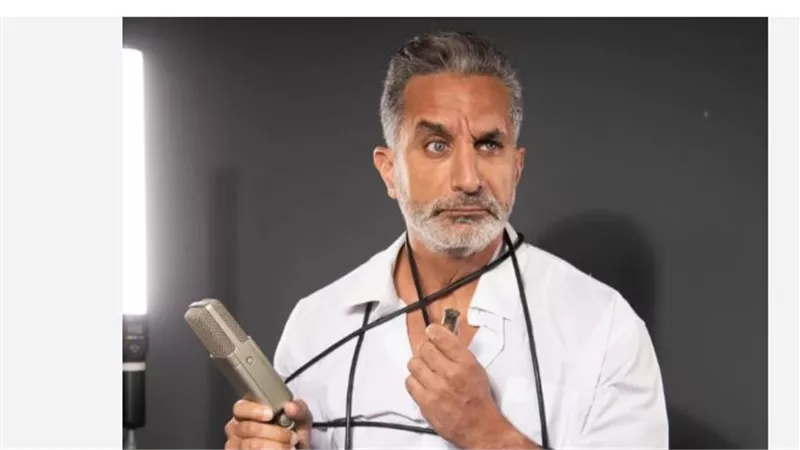 من هو باسم يوسف؟ مسيرته الإعلامية وعودته إلى الإعلام المصري