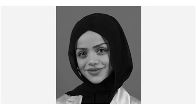 مسيرة عبير الصغير الرقمية: من التصميم الداخلي إلى الطهي على منصات التواصل الاجتماعي
