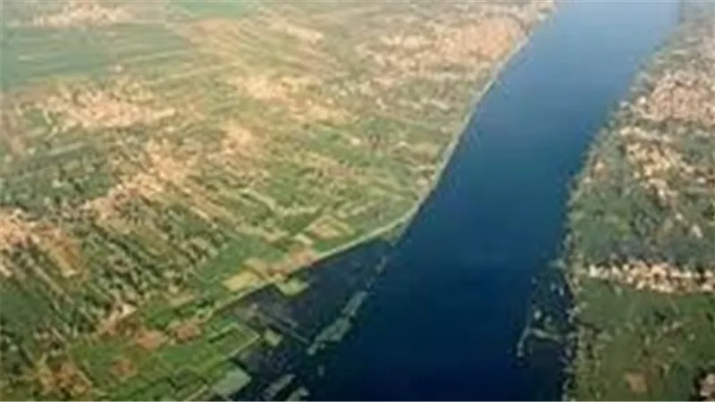 نهر النيل: شريان الحياة في مصر وإفريقيا