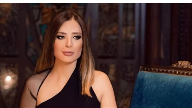 وفاء الكيلاني تخطف الأضواء في الموريكس دور بتدخلها لدعم تيم حسن