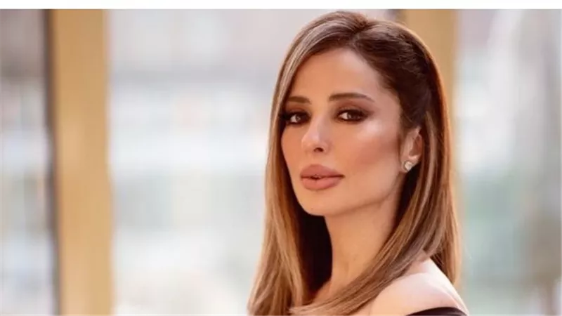 وفاء الكيلاني بين الإعلام والفن