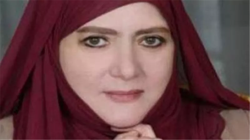 شمس البارودي والجدة الحديثة: الحياة العائلية مقابل الانتقادات على السوشيال ميديا